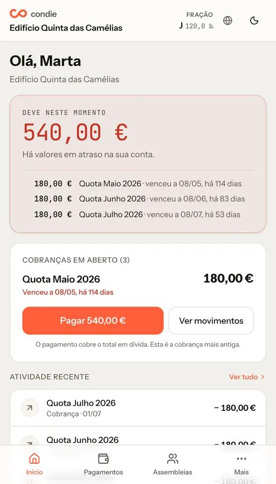 Portal do condómino num telemóvel: saldo da fração, cobranças em aberto e botão para pagar